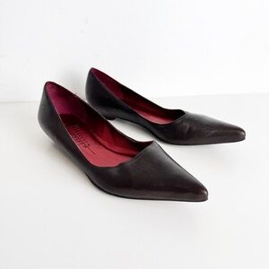 Bronx Fabia Pointed toe flat with small wedge block heel brown leather size 36